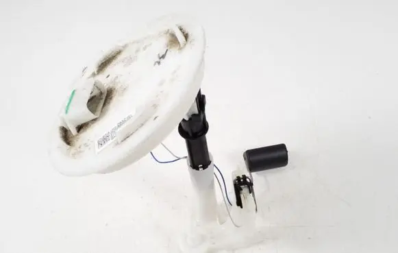 Chevrolet Camaro Fuel level sensor 13592932