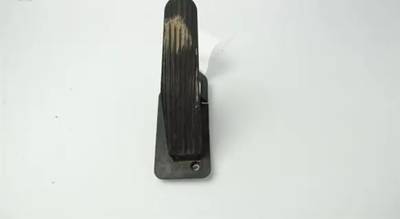 Maserati Quattroporte Accelerator throttle pedal 196819