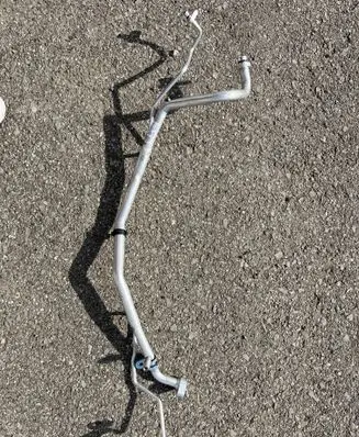 Renault Kadjar Air conditioning (A/C) pipe/hose 924409613R