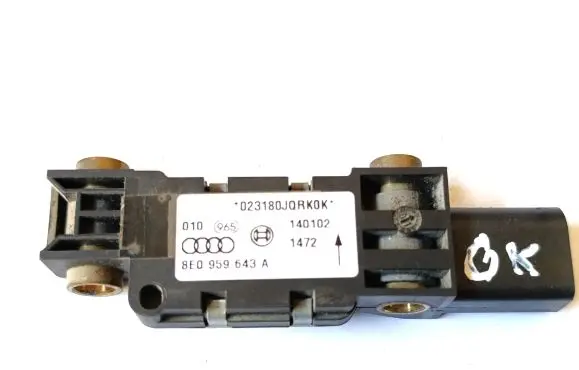 Audi A4 S4 B6 8E 8H Airbag deployment crash/impact sensor 8E0959643A