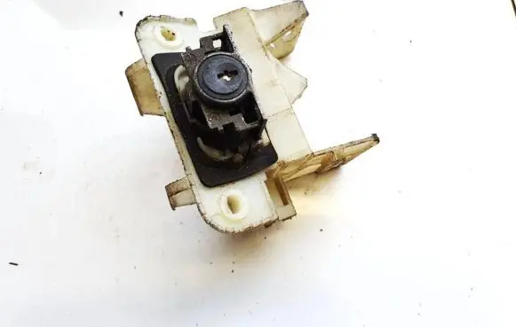 Citroen Xsara Tailgate exterior lock 15976
