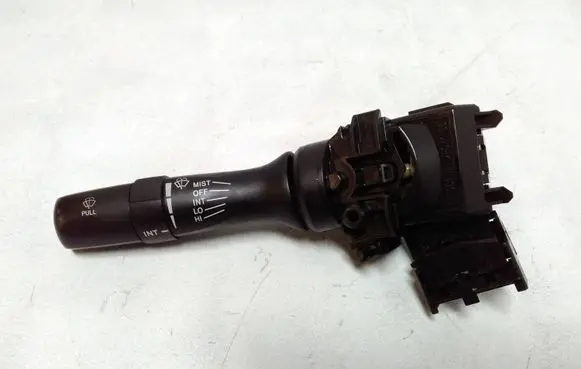 Toyota Prius (XW30) Wiper control stalk 17F061 17F239