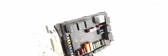 Mercedes-Benz S W221 Fuse box set 2215450801 2215403050