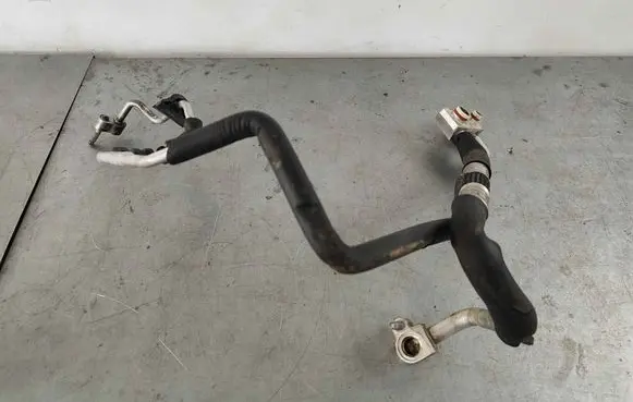 Jaguar XF Air conditioning (A/C) pipe/hose C2Z22063 C2Z10493