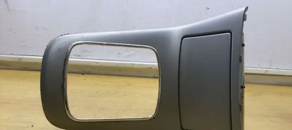 Toyota Avensis T250 Gear shifter surround trim plastic