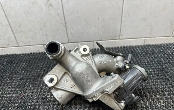 Renault Captur EGR valve 147105308R H8200129883 170741R