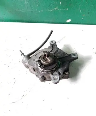 Toyota Corolla Verso AR10 Vacuum pump VAEC195