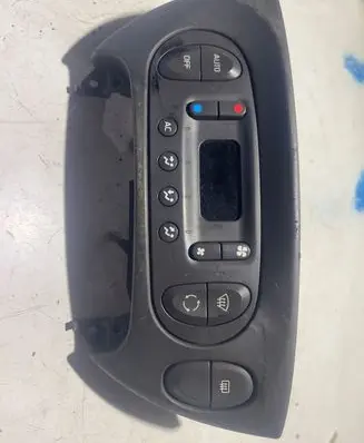 Renault Scenic I Climate control unit 7700435401