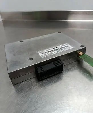 Audi A5 8T 8F Bluetooth control unit module 8T0862335E