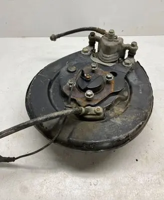 Nissan Pulsar Rear wheel hub