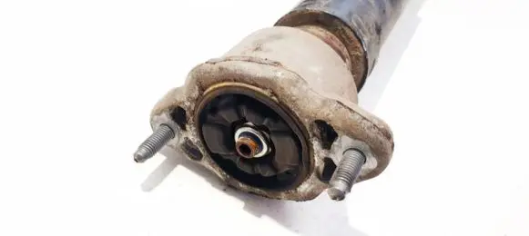 Mercedes-Benz C AMG W204 Coil spring mount 