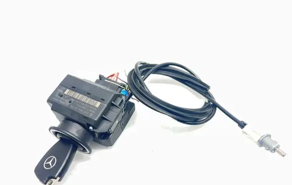 Mercedes-Benz CLK A209 C209 Ignition lock 2095450908
