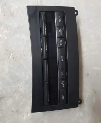 Mercedes-Benz E C207 W207 Climate control unit A2129008608