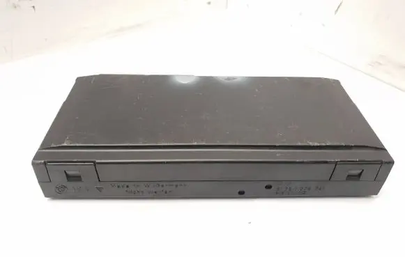 BMW 7 E32 Comfort/convenience module 61351379741 606140X01E