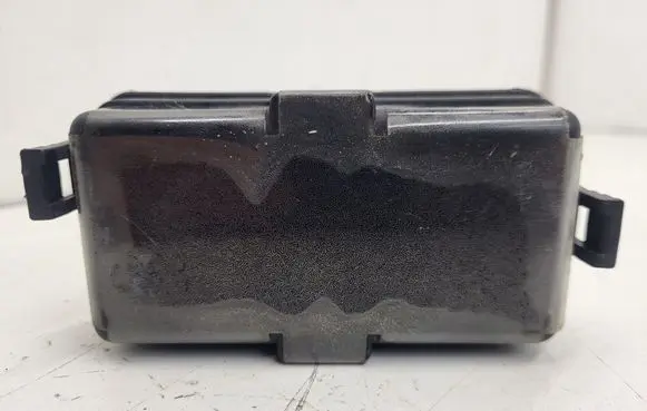 Hyundai Santa Fe Fuse box cover 919412W111