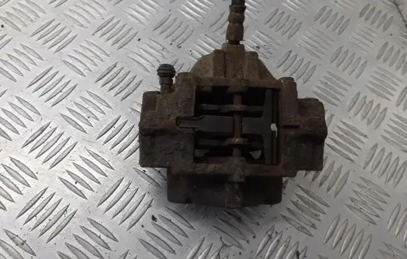 Mercedes-Benz CLK A208 C208 Rear brake caliper