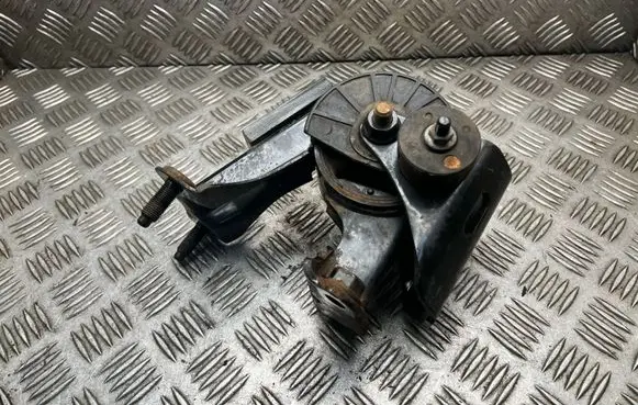 Toyota Auris E180 Gearbox mount 320A34