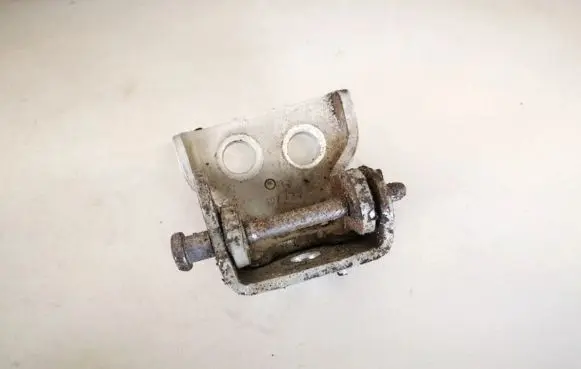 Peugeot Partner Front door upper hinge