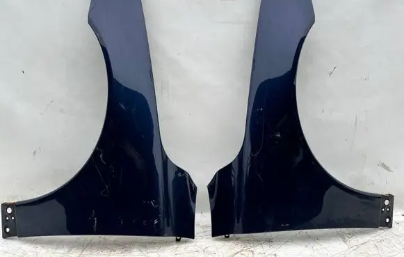 Volvo V70 Fender