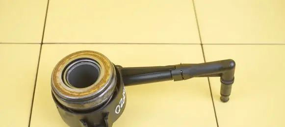 Audi TT Mk1 Clutch slave cylinder 510017710 BAM