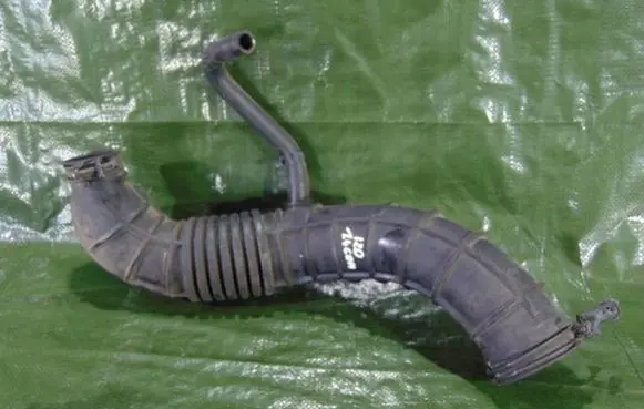 Hyundai i20 (PB PBT) Intake resonator 281381J200
