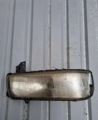 Renault Trafic I Headlight/headlamp 38200748 DS129
