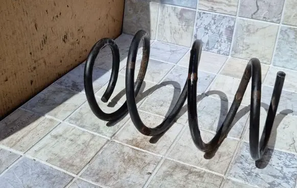 BMW 5 E39 Rear coil spring