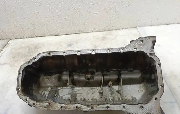 Volkswagen Transporter - Caravelle T4 Oil sump 074103603E