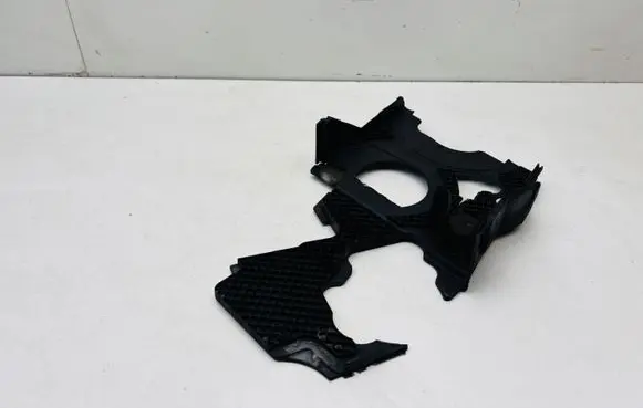 Volkswagen PASSAT B5.5 Timing belt guard (cover) 045109145F