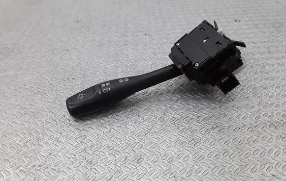 Mitsubishi Lancer Indicator stalk 17D706