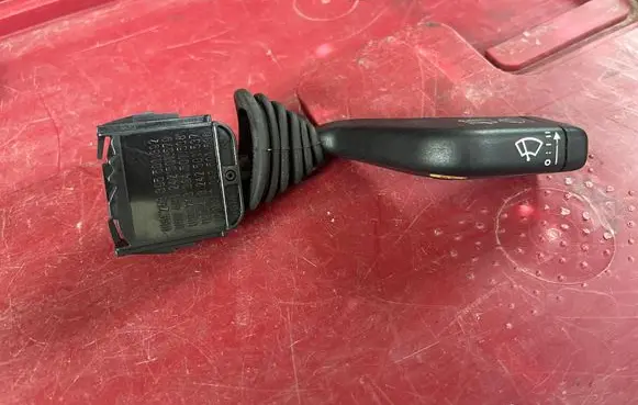 Opel Zafira A Wiper control stalk 090243395501392