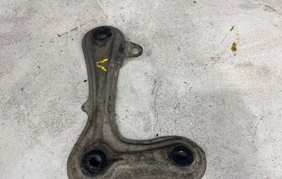 Toyota Auris 150 Other front suspension part