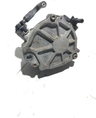 Volvo V40 Vacuum pump 9804021880