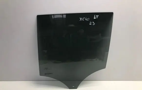 Volvo XC40 Rear door window glass 32244801