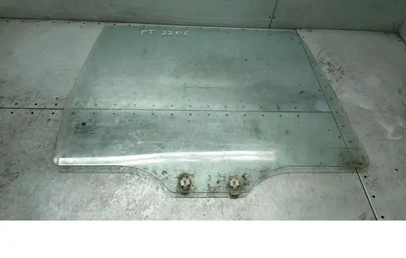 Hyundai Matrix Rear door window glass 