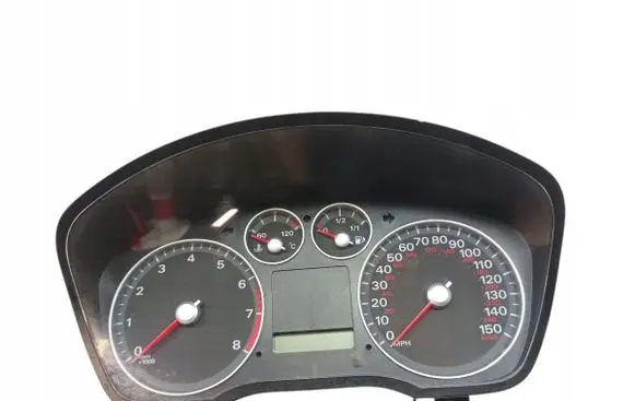 Ford Focus Speedometer (instrument cluster) 4M5T10849