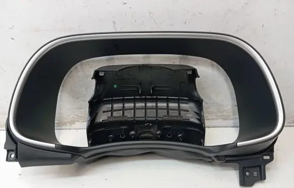 Hyundai Tucson TL Dashboard trim 84850D7000
