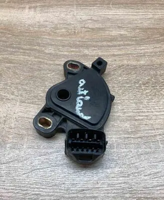 Mitsubishi Outlander Gear selector MR983147 AV2800