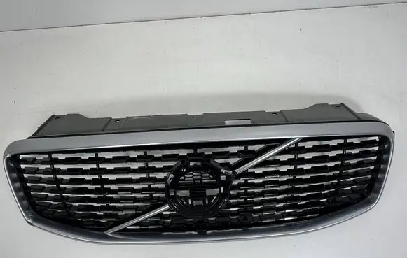 Volvo XC60 Front grill 32228569 32228570 31457607