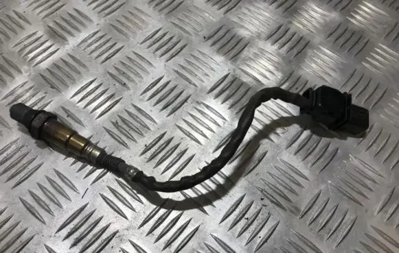 Mercedes-Benz R W251 Lambda probe sensor 0258017339 0095425518