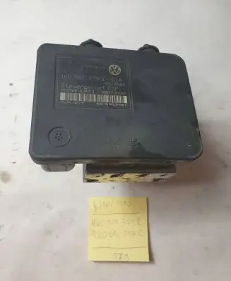 Audi A3 S3 8P ABS Pump 1K0614517C 1K0907379E