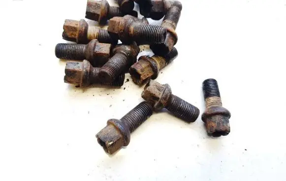 Audi 100 200 5000 C3 Nuts/bolts 