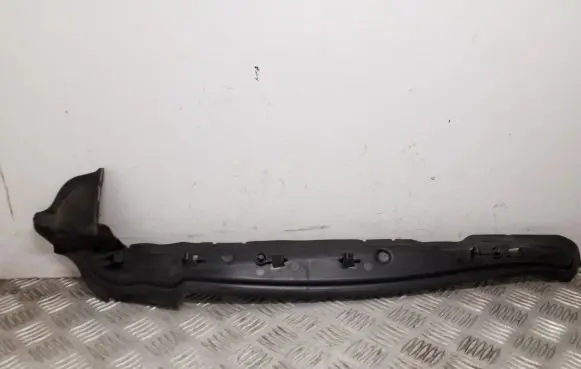 Fender foam support/seal