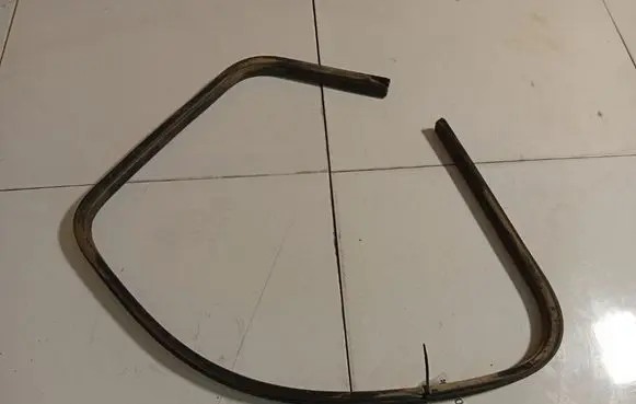 Chrysler Voyager Rubber seal rear door 