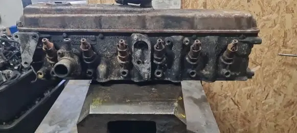Volvo 740 Engine head 075103373 D24