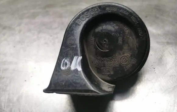 BMW 5 E39 Horn signal