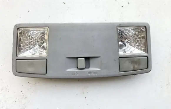 Mazda 3 I Rear seat light