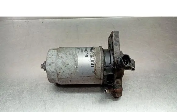 Volvo V70 Fuel filter housing