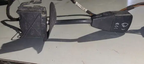BMW 3 E36 Wiper control stalk 83609193