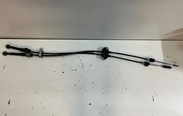 Mazda CX-3 Gear shift cable linkage 